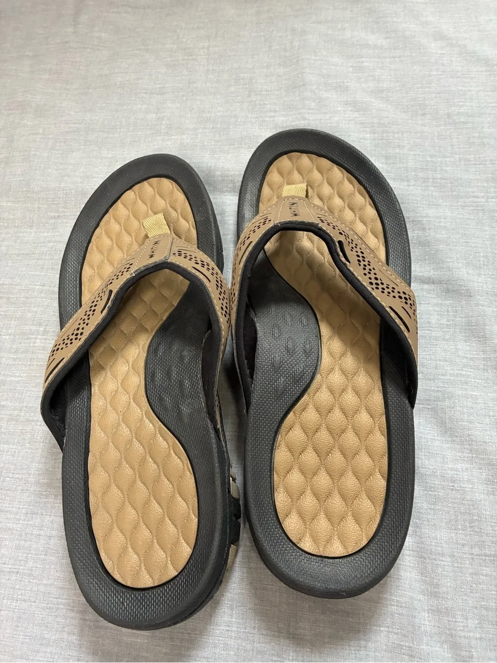 WHITIN Men's Outdoor Flip Flop Thong Sandals